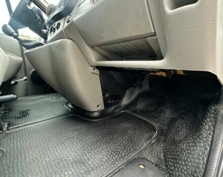 Белый Опель Виваро, объемом двигателя 0 л и пробегом 346 тыс. км за 5219 $, фото 4 на Automoto.ua