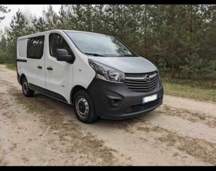 Белый Опель Виваро, объемом двигателя 1.6 л и пробегом 240 тыс. км за 9700 $, фото 11 на Automoto.ua