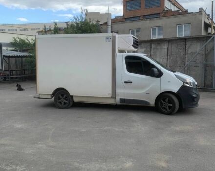 Белый Опель Виваро, объемом двигателя 1.6 л и пробегом 250 тыс. км за 12500 $, фото 2 на Automoto.ua