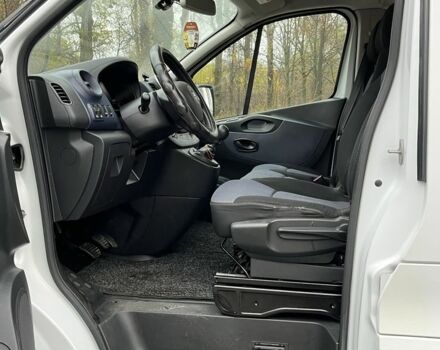 Білий Опель Віваро, об'ємом двигуна 1.6 л та пробігом 253 тис. км за 15500 $, фото 16 на Automoto.ua