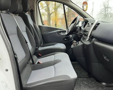 Білий Опель Віваро, об'ємом двигуна 1.6 л та пробігом 253 тис. км за 15500 $, фото 14 на Automoto.ua