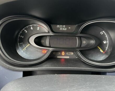 Белый Опель Виваро, объемом двигателя 1.6 л и пробегом 260 тыс. км за 10900 $, фото 7 на Automoto.ua