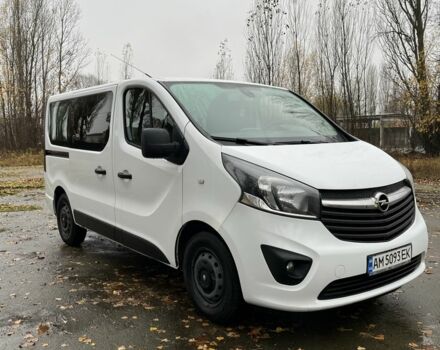 Білий Опель Віваро, об'ємом двигуна 1.6 л та пробігом 253 тис. км за 15500 $, фото 1 на Automoto.ua