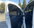 Белый Опель Виваро, объемом двигателя 1.6 л и пробегом 285 тыс. км за 9999 $, фото 10 на Automoto.ua