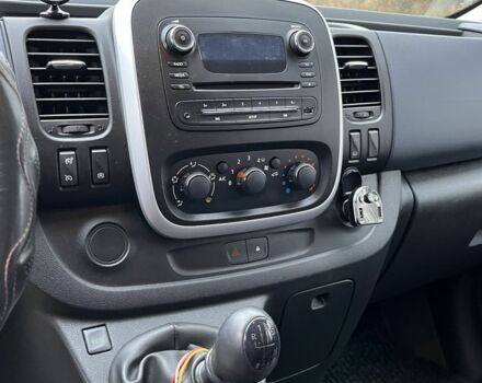 Білий Опель Віваро, об'ємом двигуна 1.6 л та пробігом 253 тис. км за 15500 $, фото 19 на Automoto.ua