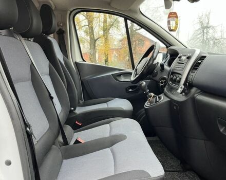 Білий Опель Віваро, об'ємом двигуна 1.6 л та пробігом 253 тис. км за 15500 $, фото 12 на Automoto.ua