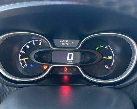 Белый Опель Виваро, объемом двигателя 1.6 л и пробегом 152 тыс. км за 394 $, фото 7 на Automoto.ua