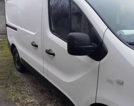 Белый Опель Виваро, объемом двигателя 1.6 л и пробегом 307 тыс. км за 14000 $, фото 4 на Automoto.ua