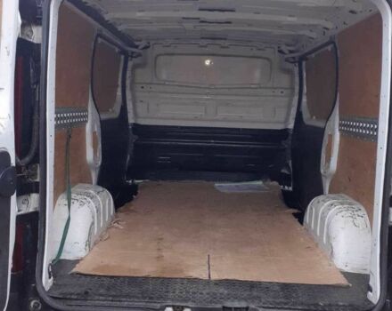 Белый Опель Виваро, объемом двигателя 1.6 л и пробегом 307 тыс. км за 14000 $, фото 8 на Automoto.ua