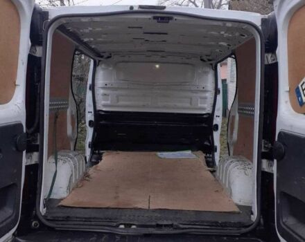 Белый Опель Виваро, объемом двигателя 1.6 л и пробегом 307 тыс. км за 14000 $, фото 11 на Automoto.ua