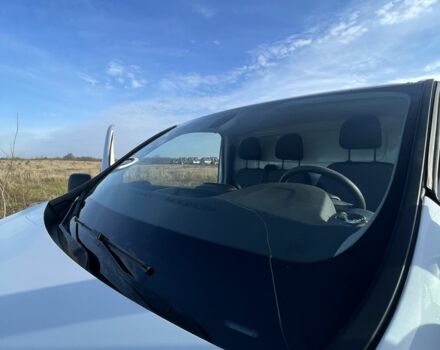 Белый Опель Виваро, объемом двигателя 1.6 л и пробегом 268 тыс. км за 9700 $, фото 11 на Automoto.ua