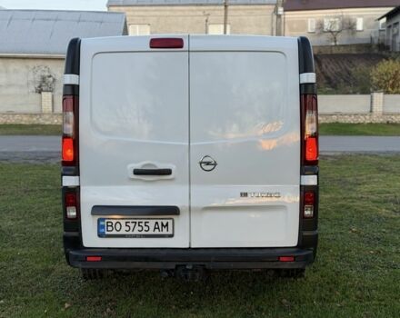 Белый Опель Виваро, объемом двигателя 1.6 л и пробегом 210 тыс. км за 7500 $, фото 7 на Automoto.ua