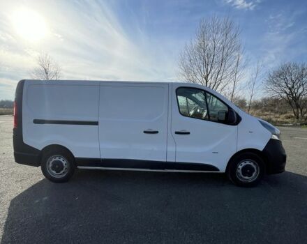 Белый Опель Виваро, объемом двигателя 1.6 л и пробегом 268 тыс. км за 9700 $, фото 3 на Automoto.ua