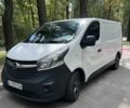 Белый Опель Виваро, объемом двигателя 1.6 л и пробегом 290 тыс. км за 15000 $, фото 1 на Automoto.ua