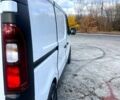 Белый Опель Виваро, объемом двигателя 1.6 л и пробегом 210 тыс. км за 14300 $, фото 3 на Automoto.ua