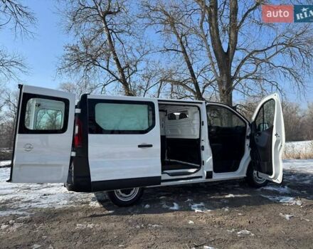 Белый Опель Виваро, объемом двигателя 1.6 л и пробегом 223 тыс. км за 14500 $, фото 61 на Automoto.ua