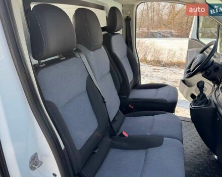 Белый Опель Виваро, объемом двигателя 1.6 л и пробегом 223 тыс. км за 14500 $, фото 34 на Automoto.ua