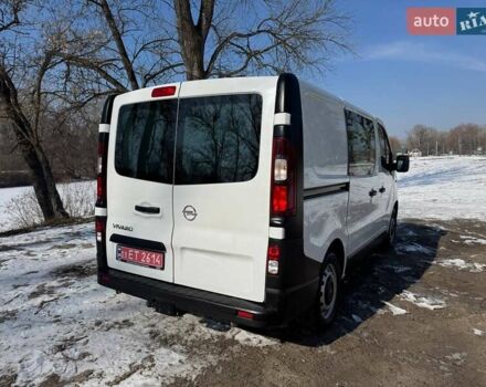 Белый Опель Виваро, объемом двигателя 1.6 л и пробегом 223 тыс. км за 14500 $, фото 15 на Automoto.ua