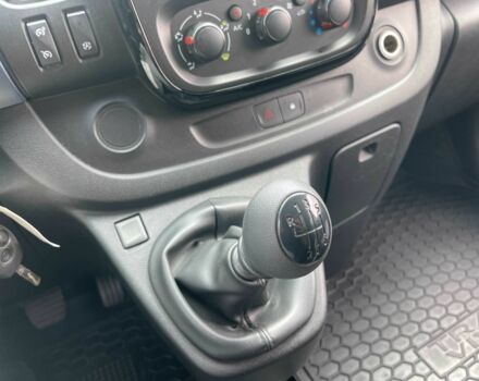 Белый Опель Виваро, объемом двигателя 1.6 л и пробегом 72 тыс. км за 25400 $, фото 10 на Automoto.ua