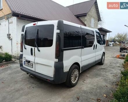 Белый Опель Виваро, объемом двигателя 1.87 л и пробегом 235 тыс. км за 6000 $, фото 2 на Automoto.ua