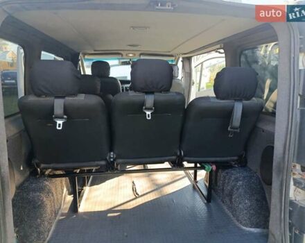 Белый Опель Виваро, объемом двигателя 1.9 л и пробегом 323 тыс. км за 5500 $, фото 4 на Automoto.ua