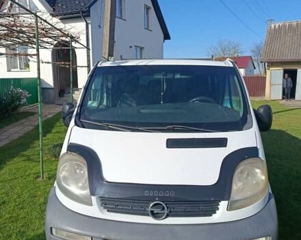 Белый Опель Виваро, объемом двигателя 1.9 л и пробегом 323 тыс. км за 5500 $, фото 8 на Automoto.ua