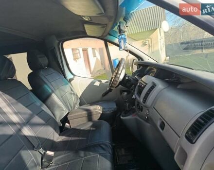 Белый Опель Виваро, объемом двигателя 1.9 л и пробегом 323 тыс. км за 5500 $, фото 6 на Automoto.ua
