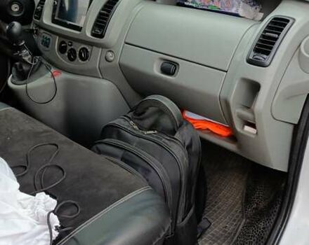 Білий Опель Віваро, об'ємом двигуна 1.9 л та пробігом 340 тис. км за 5300 $, фото 18 на Automoto.ua