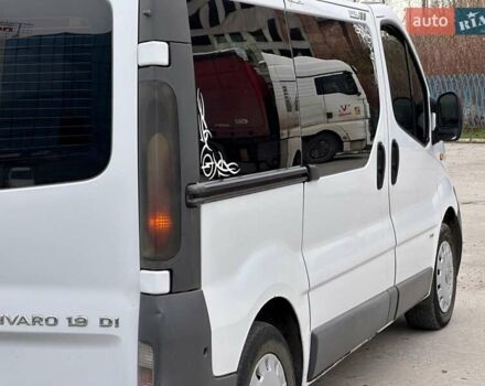 Белый Опель Виваро, объемом двигателя 1.9 л и пробегом 240 тыс. км за 4650 $, фото 14 на Automoto.ua