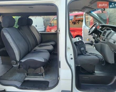 Белый Опель Виваро, объемом двигателя 1.9 л и пробегом 276 тыс. км за 6999 $, фото 75 на Automoto.ua