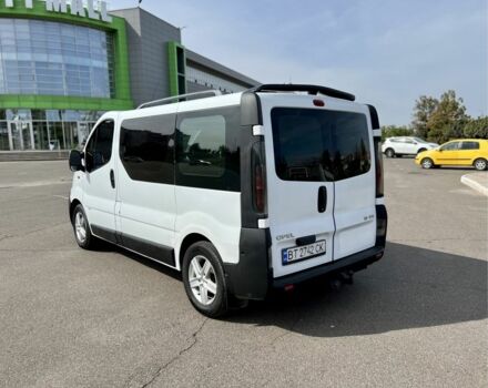 Белый Опель Виваро, объемом двигателя 1.9 л и пробегом 385 тыс. км за 5999 $, фото 2 на Automoto.ua