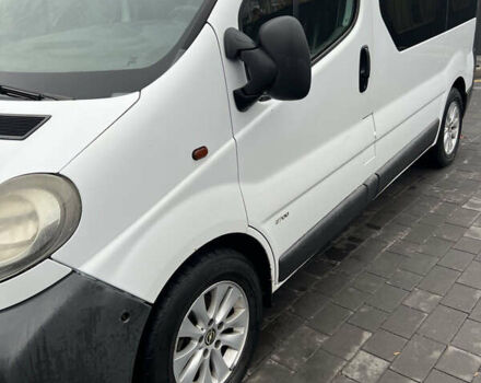 Білий Опель Віваро, об'ємом двигуна 1.9 л та пробігом 390 тис. км за 5850 $, фото 14 на Automoto.ua