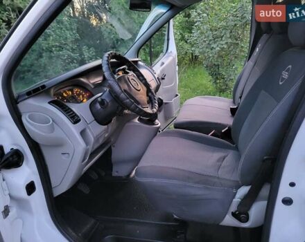 Белый Опель Виваро, объемом двигателя 1.9 л и пробегом 276 тыс. км за 6999 $, фото 100 на Automoto.ua