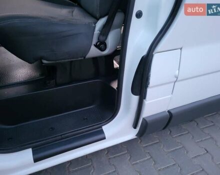 Белый Опель Виваро, объемом двигателя 1.9 л и пробегом 276 тыс. км за 6999 $, фото 96 на Automoto.ua