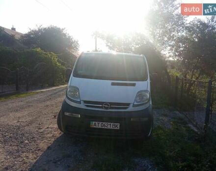 Білий Опель Віваро, об'ємом двигуна 1.87 л та пробігом 317 тис. км за 2900 $, фото 3 на Automoto.ua
