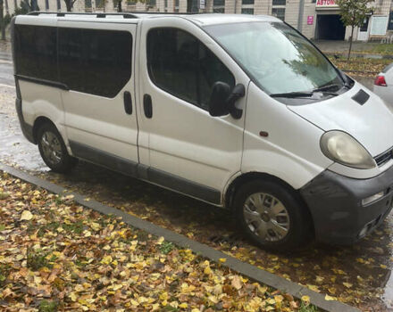 Білий Опель Віваро, об'ємом двигуна 1.9 л та пробігом 150 тис. км за 6000 $, фото 4 на Automoto.ua