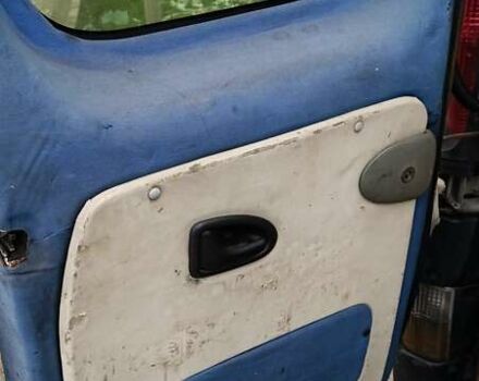 Білий Опель Віваро, об'ємом двигуна 1.9 л та пробігом 340 тис. км за 5300 $, фото 21 на Automoto.ua