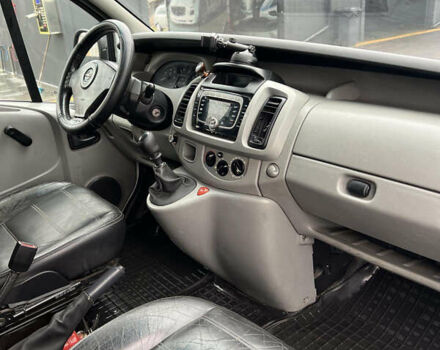 Білий Опель Віваро, об'ємом двигуна 1.9 л та пробігом 390 тис. км за 5850 $, фото 21 на Automoto.ua