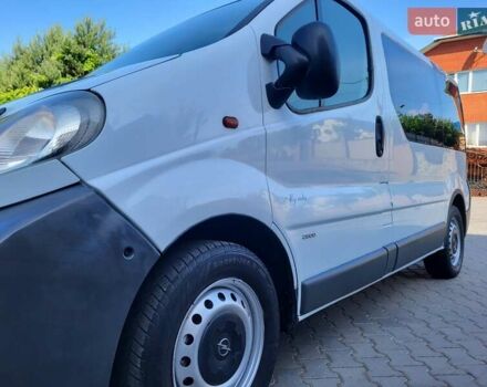 Белый Опель Виваро, объемом двигателя 1.9 л и пробегом 276 тыс. км за 6999 $, фото 40 на Automoto.ua