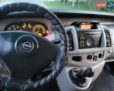 Белый Опель Виваро, объемом двигателя 1.9 л и пробегом 276 тыс. км за 6999 $, фото 93 на Automoto.ua