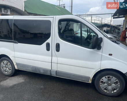 Білий Опель Віваро, об'ємом двигуна 1.9 л та пробігом 150 тис. км за 6000 $, фото 8 на Automoto.ua