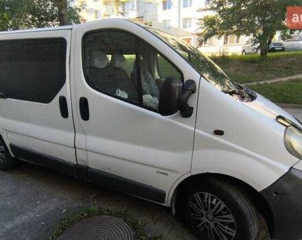 Білий Опель Віваро, об'ємом двигуна 1.9 л та пробігом 449 тис. км за 5500 $, фото 3 на Automoto.ua
