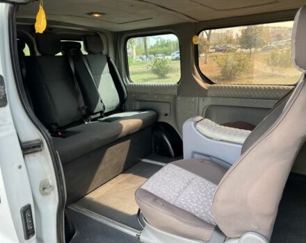 Белый Опель Виваро, объемом двигателя 1.9 л и пробегом 385 тыс. км за 5999 $, фото 9 на Automoto.ua