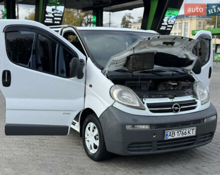 Белый Опель Виваро, объемом двигателя 1.87 л и пробегом 275 тыс. км за 6750 $, фото 18 на Automoto.ua