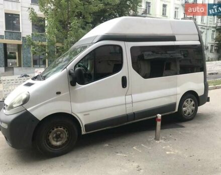 Белый Опель Виваро, объемом двигателя 1.9 л и пробегом 278 тыс. км за 5800 $, фото 1 на Automoto.ua
