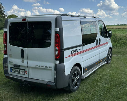Белый Опель Виваро, объемом двигателя 1.87 л и пробегом 421 тыс. км за 7000 $, фото 6 на Automoto.ua