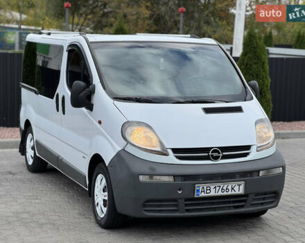 Белый Опель Виваро, объемом двигателя 1.87 л и пробегом 275 тыс. км за 6750 $, фото 4 на Automoto.ua