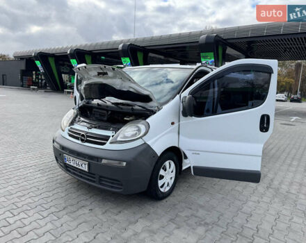 Белый Опель Виваро, объемом двигателя 1.87 л и пробегом 275 тыс. км за 6750 $, фото 19 на Automoto.ua