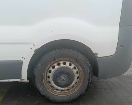 Белый Опель Виваро, объемом двигателя 1.9 л и пробегом 428 тыс. км за 6600 $, фото 14 на Automoto.ua