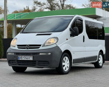 Белый Опель Виваро, объемом двигателя 1.87 л и пробегом 275 тыс. км за 6750 $, фото 6 на Automoto.ua